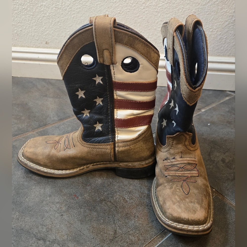 CODY JAMES size 13D cowboy boots